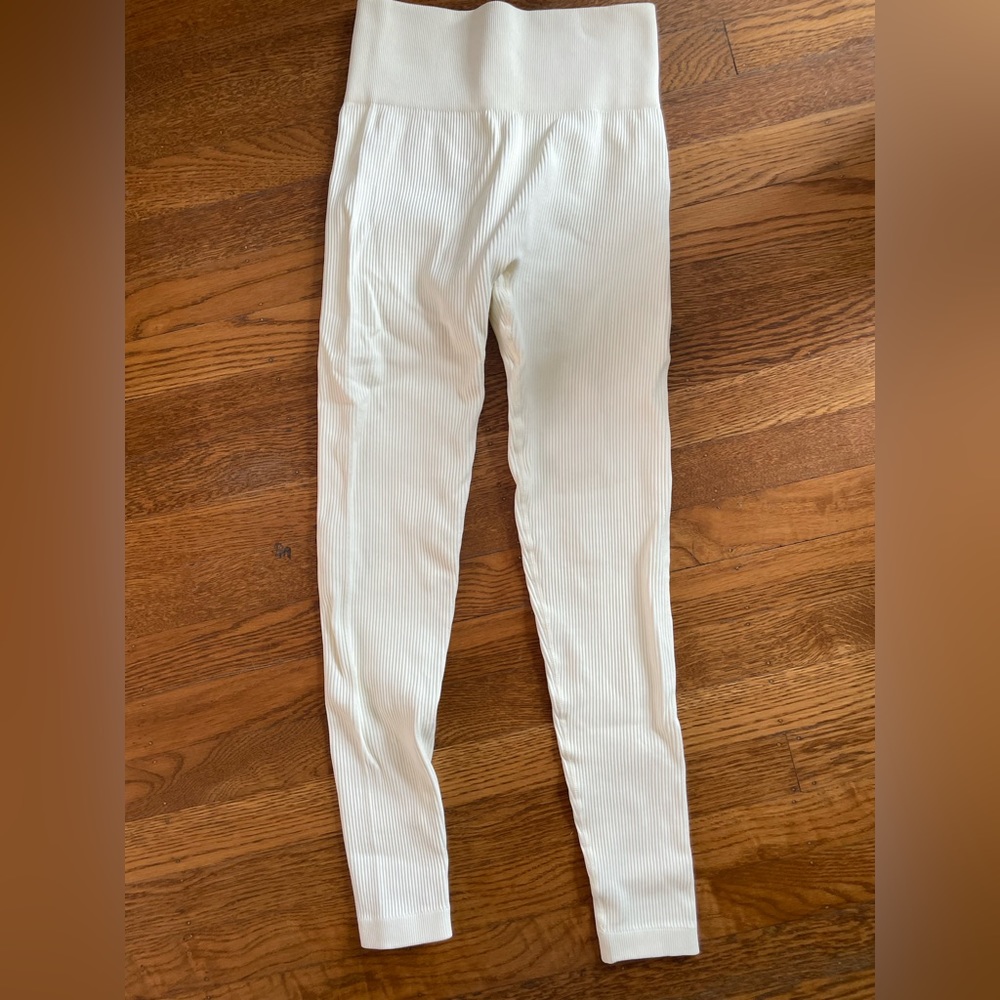 Ribbed White Leggings